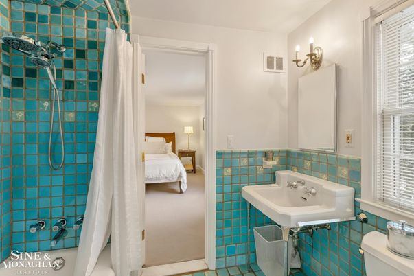 Bathroom, Bedroom, Interior