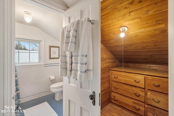 Bathroom, Interior, Wooden Ceilings, Wooden Walls