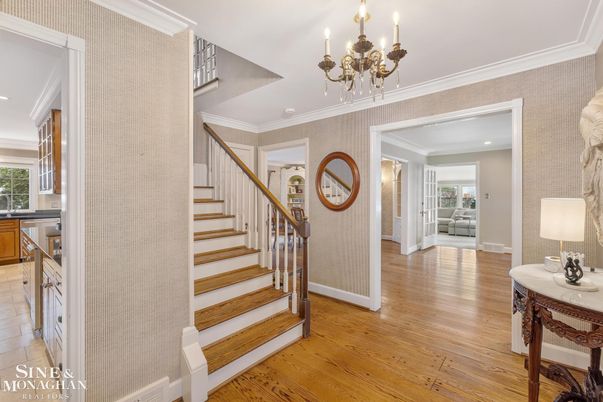 Chandelier, Interior, Recessed Lighting, Wood Texture Flooring