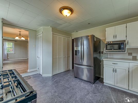 Chandelier, Interior, Kitchen