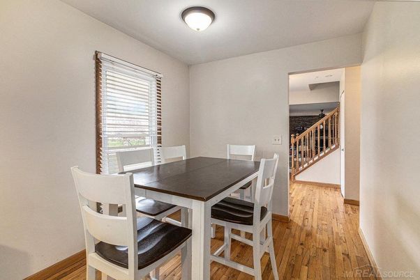 Dining room, Interior, Wood Texture Flooring