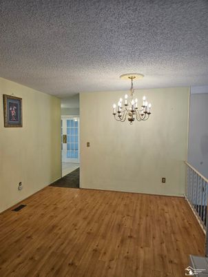 Chandelier, Empty room, Interior, Wood Texture Flooring