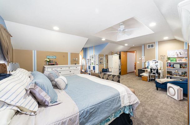 Bedroom, Interior, Recessed Lighting