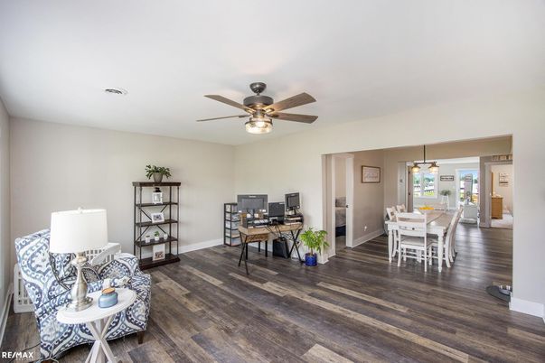 Home Office, Interior, Pendant Lights, Wood Texture Flooring