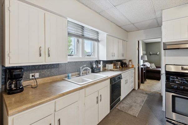 Interior, Kitchen, Stainless Steel Appliances