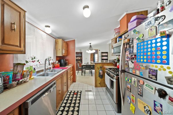 Dining room, Interior, Kitchen, Pendant Lights, Stainless Steel Appliances