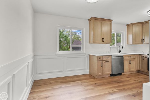 Interior, Kitchen, Wood Texture Flooring
