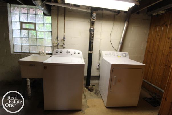 Interior, Washer