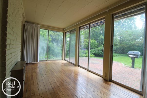 Interior, Stone Walls, Sun Room, Wood Texture Flooring
