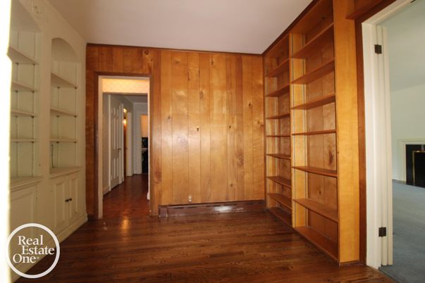 Empty room, Interior, Wood Texture Flooring, Wooden Walls