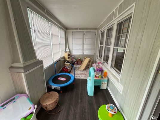 Interior, Sun Room, Wood Texture Flooring