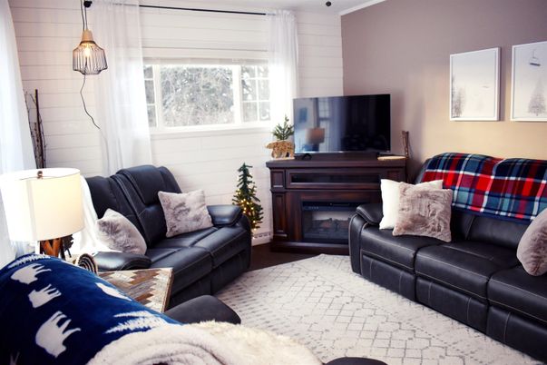 Fireplace, Interior, Living room, Pendant Lights