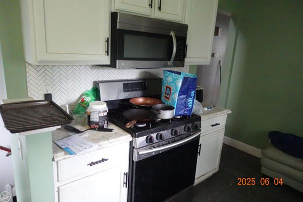 Interior, Kitchen, Stainless Steel Appliances