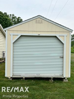 Detached Garage, Exterior