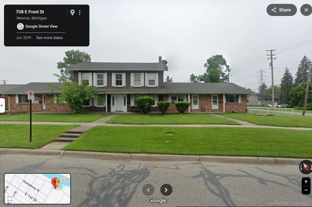 Exterior, Facade, Brick Facade, Split Level