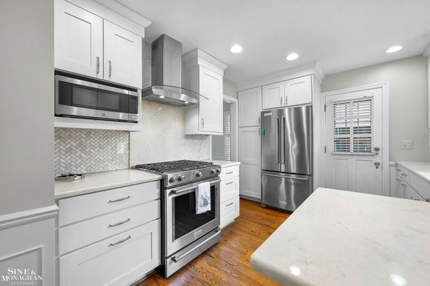 Interior, Kitchen, Recessed Lighting, Stainless Steel Appliances, Wood Texture Flooring