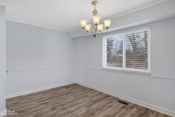 Chandelier, Empty room, Interior, Wood Texture Flooring