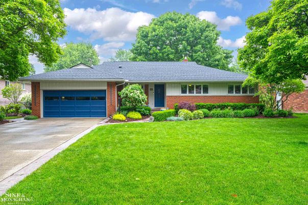 Attached, Exterior, Facade, Brick Facade, Ranch