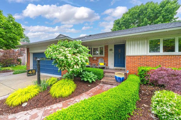 Attached, Exterior, Facade, Brick Facade, Ranch
