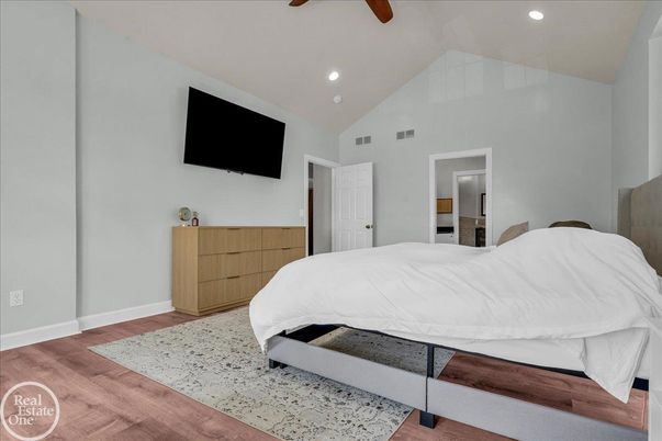Bedroom, Interior, Recessed Lighting, Wood Texture Flooring