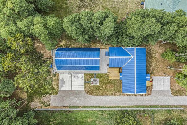 Exterior, Drone