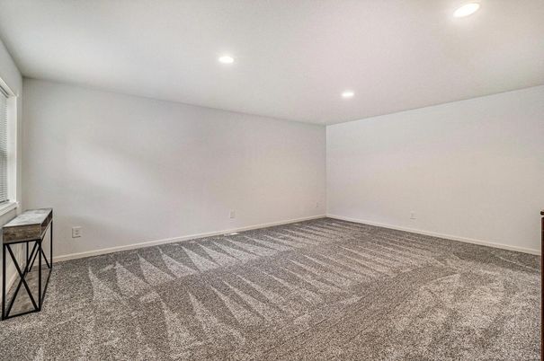Empty room, Interior, Recessed Lighting