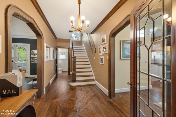 Chandelier, Interior, Wood Texture Flooring