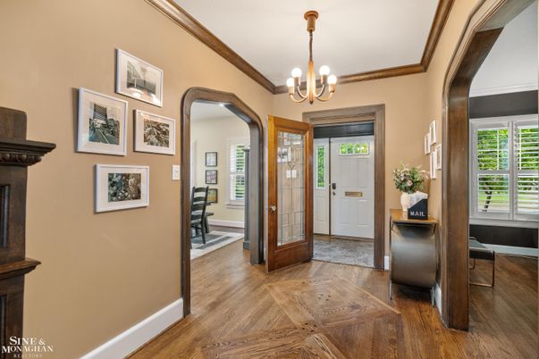 Chandelier, Interior, Wood Texture Flooring