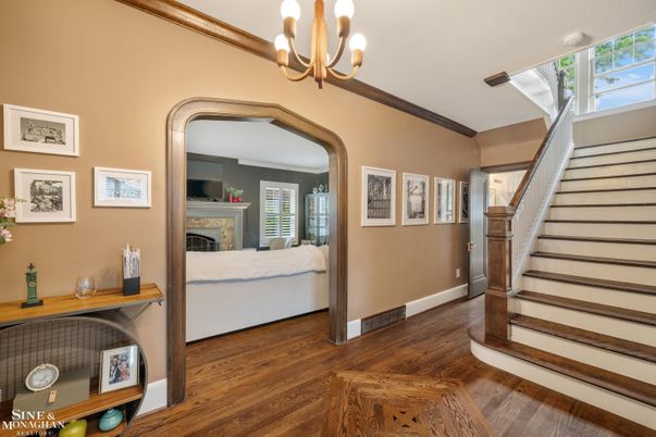Chandelier, Fireplace, Interior, Wood Texture Flooring