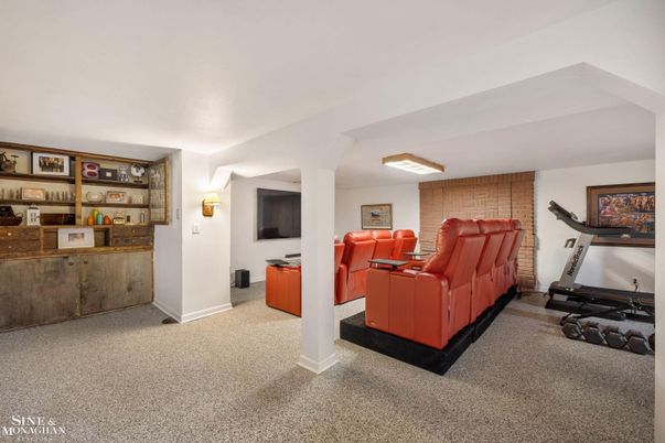Fitness Equipment, Interior, Living room