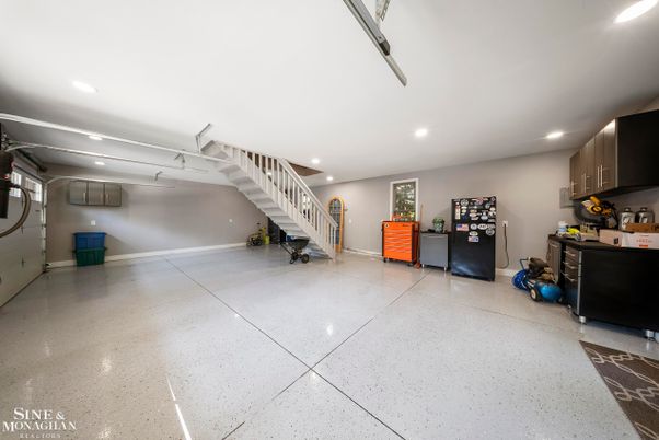 Interior, Recessed Lighting
