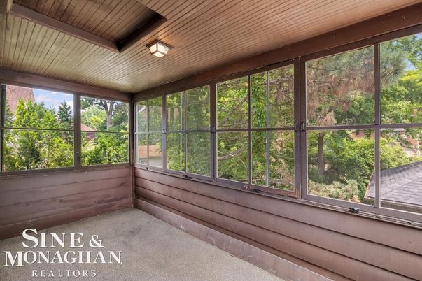 Interior, Sun Room, Wooden Ceilings