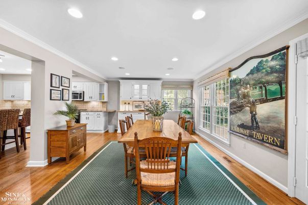 Dining room, Interior, Kitchen, Recessed Lighting, Wood Texture Flooring