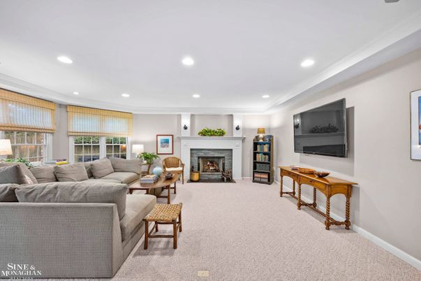 Fireplace, Interior, Living room, Recessed Lighting