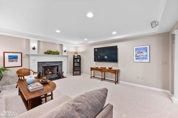Fireplace, Interior, Living room, Recessed Lighting