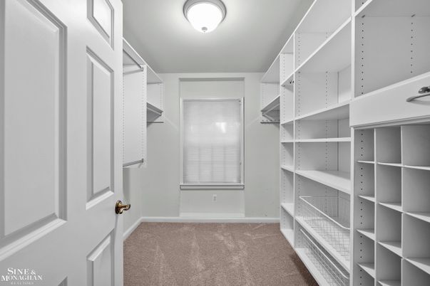 Interior, Walk-in Closets