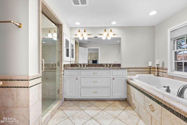 Bathroom, Dual Sink Vanities, Glass Shower, Interior, Recessed Lighting