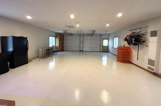Garage, Interior, Recessed Lighting