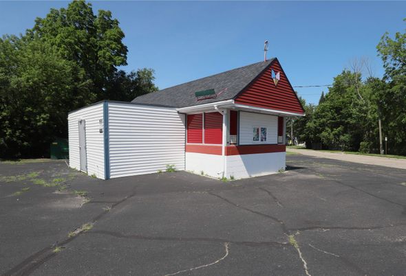 Detached Garage, Exterior