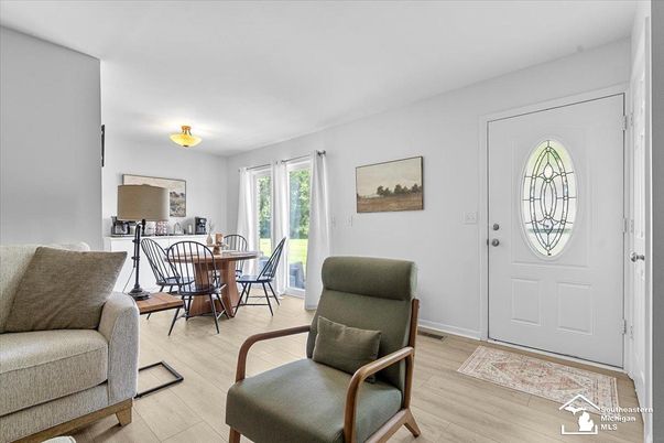 Dining room, Interior, Wood Texture Flooring