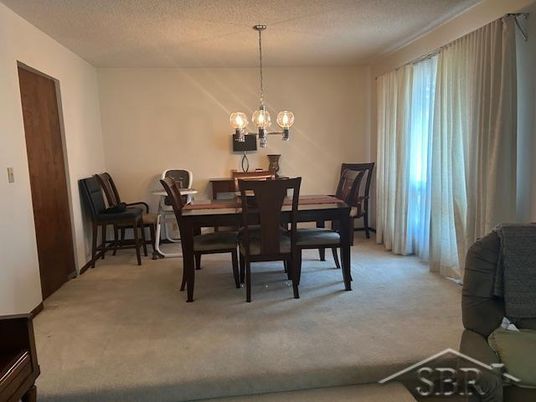 Chandelier, Dining room, Interior, Pendant Lights