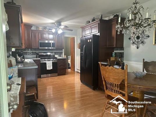 Chandelier, Dining room, Interior, Kitchen, Wood Texture Flooring