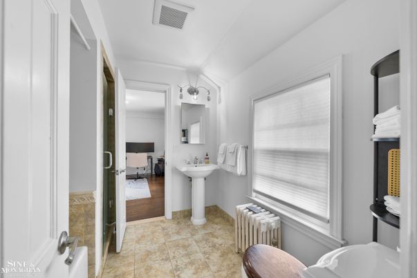 Bathroom, Interior, Wood Texture Flooring
