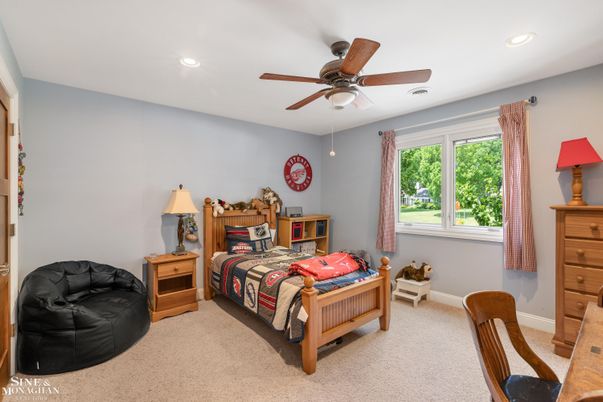 Bedroom, Interior, Recessed Lighting