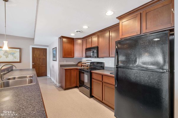 Interior, Kitchen, Pendant Lights, Recessed Lighting
