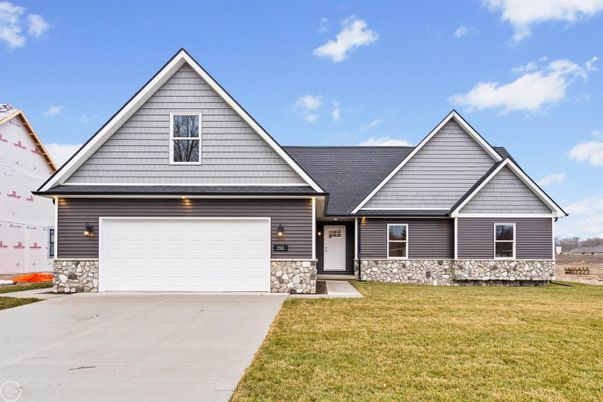 Attached, Exterior, Facade, Farmhouse