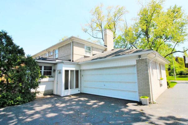 Detached Garage, Exterior