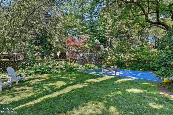 Backyard, Exterior, Tennis Courts