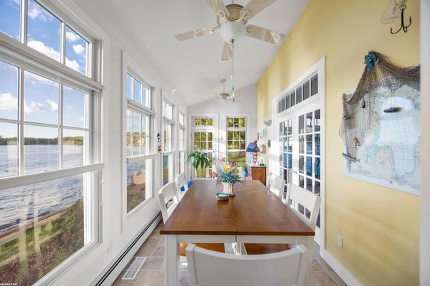Dining room, Interior, Sun Room, Water