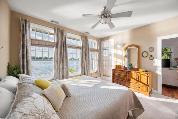 Bedroom, Interior, Water, Wood Texture Flooring